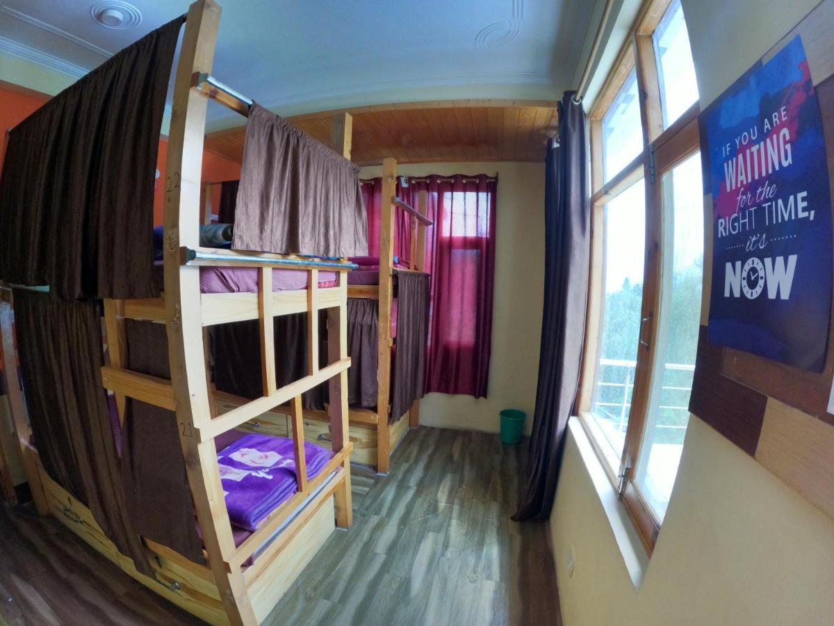 Indian Backpackers Hostel Manāli Exteriér fotografie